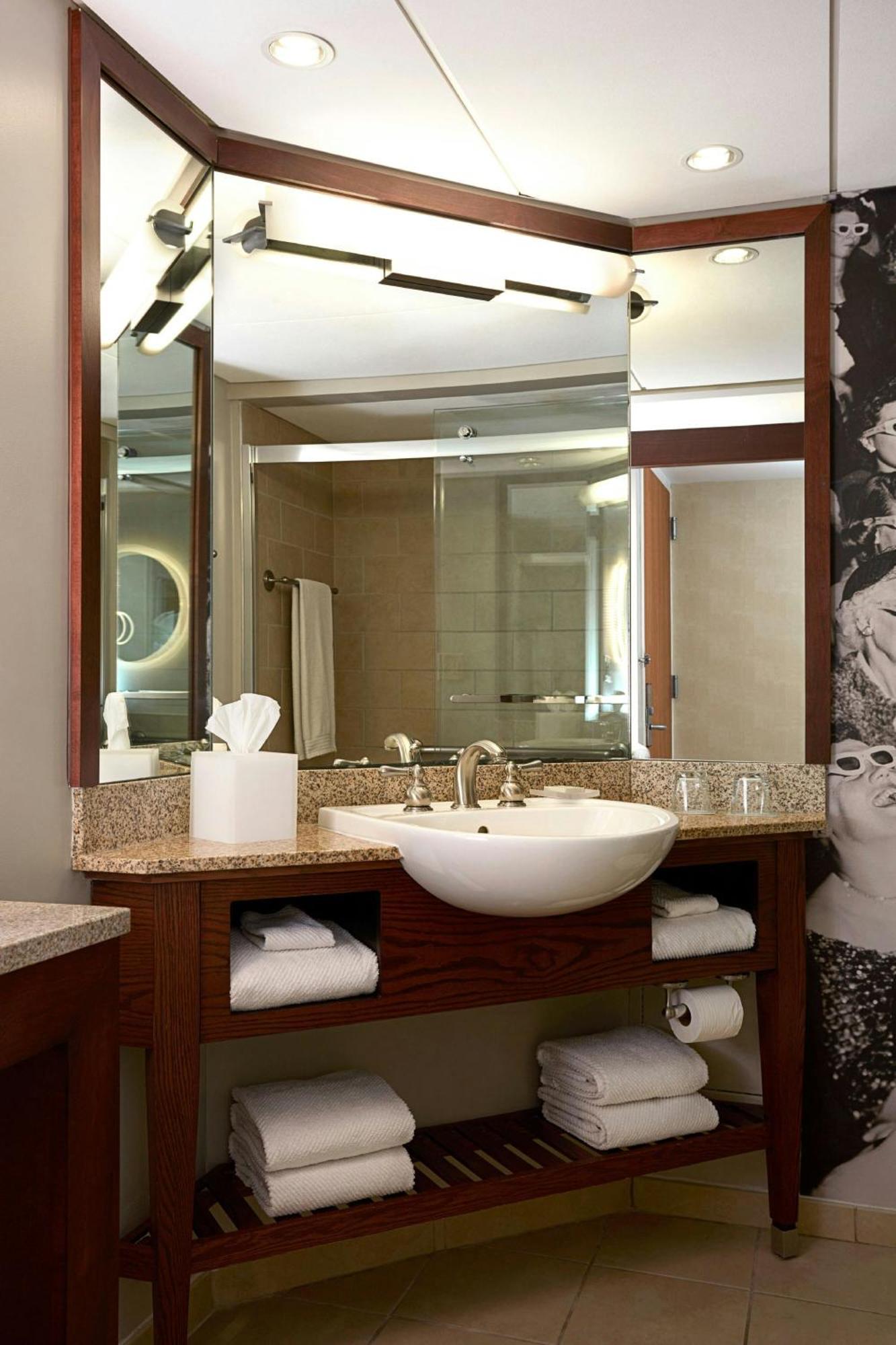 Renaissance Columbus Downtown Hotel Екстер'єр фото